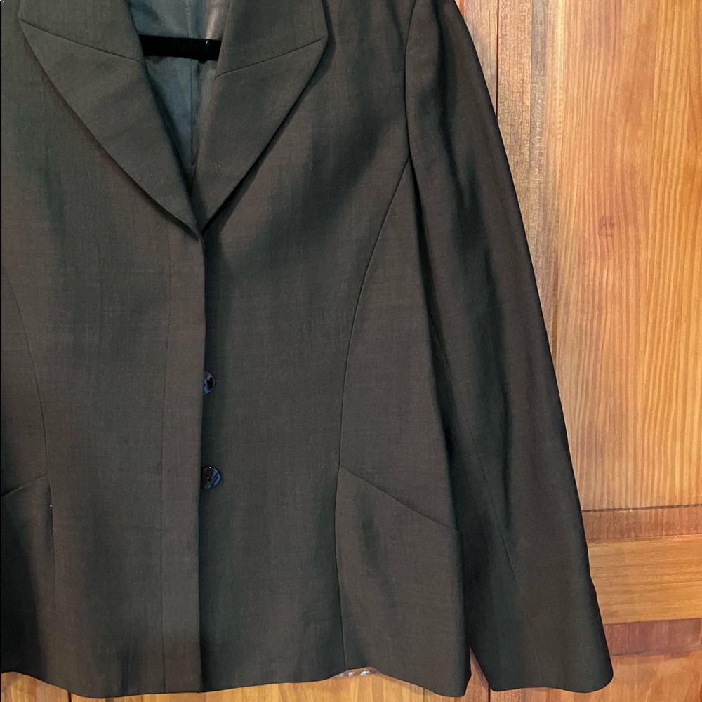 Dana Buchman brown blazer - Picture 7 of 11